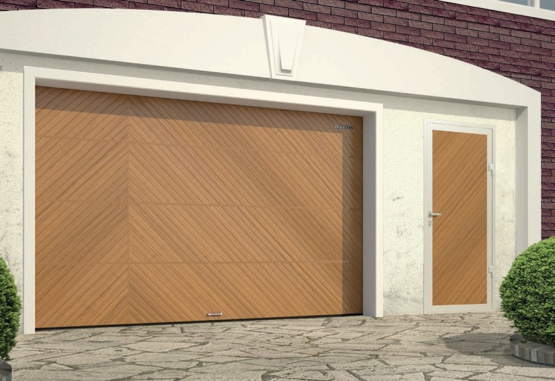 Секционные ворота DoorHan PREMIUM CLASSIC