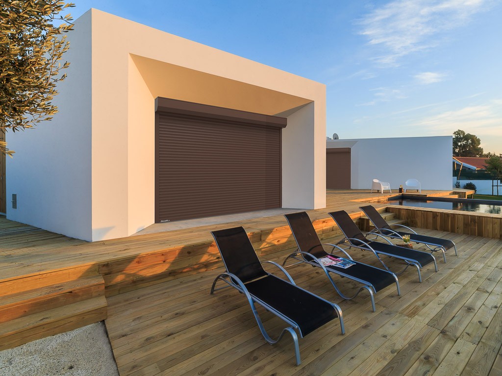 Рольставни DoorHan из одностенного экструдированного профиля RHE56M, RHE56GM